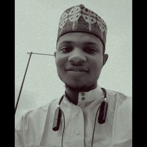 Nura