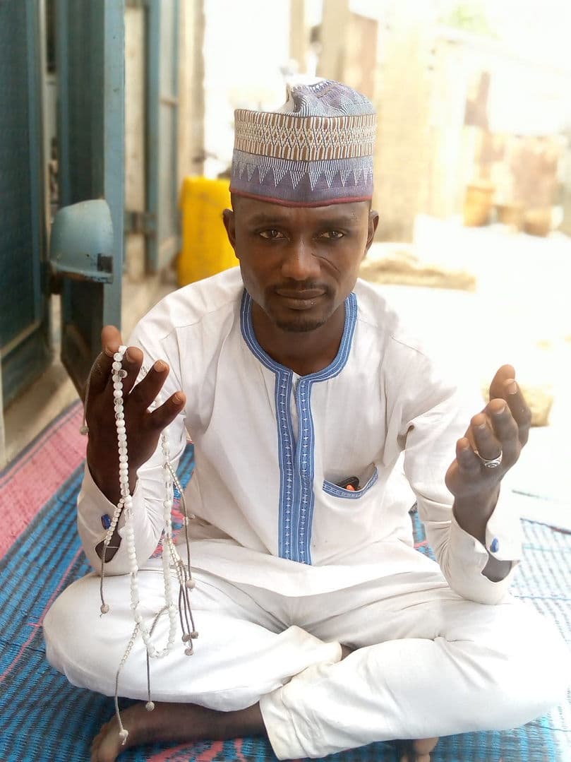 ALLAH KAIMA KYAKKYEWAR RAYUWA
DA KYAKKYEWAN KARSHE
DA KYAKKYEWAN MAKOMA