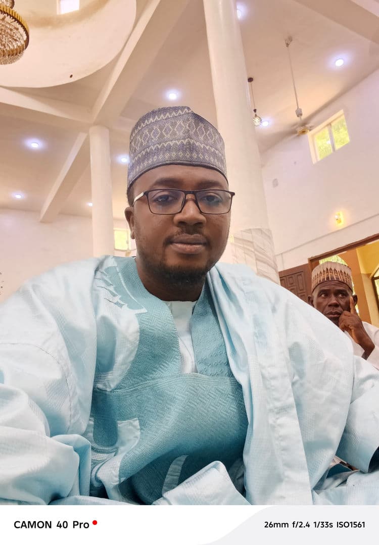 Hello, everyone! 
Excited to be here. I'm an educator, data analyst, and entrepreneur passionate about education, technology, and community development. I'll be sharing practical tips, insights, and lessons from my journey. Looking forward to connecting with you all!