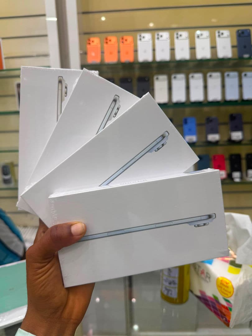 IPhone 17 air G.M.B kano 07040147777